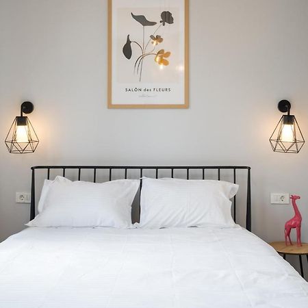 Cute Central Apartments In Villa Βουκουρέστι Εξωτερικό φωτογραφία