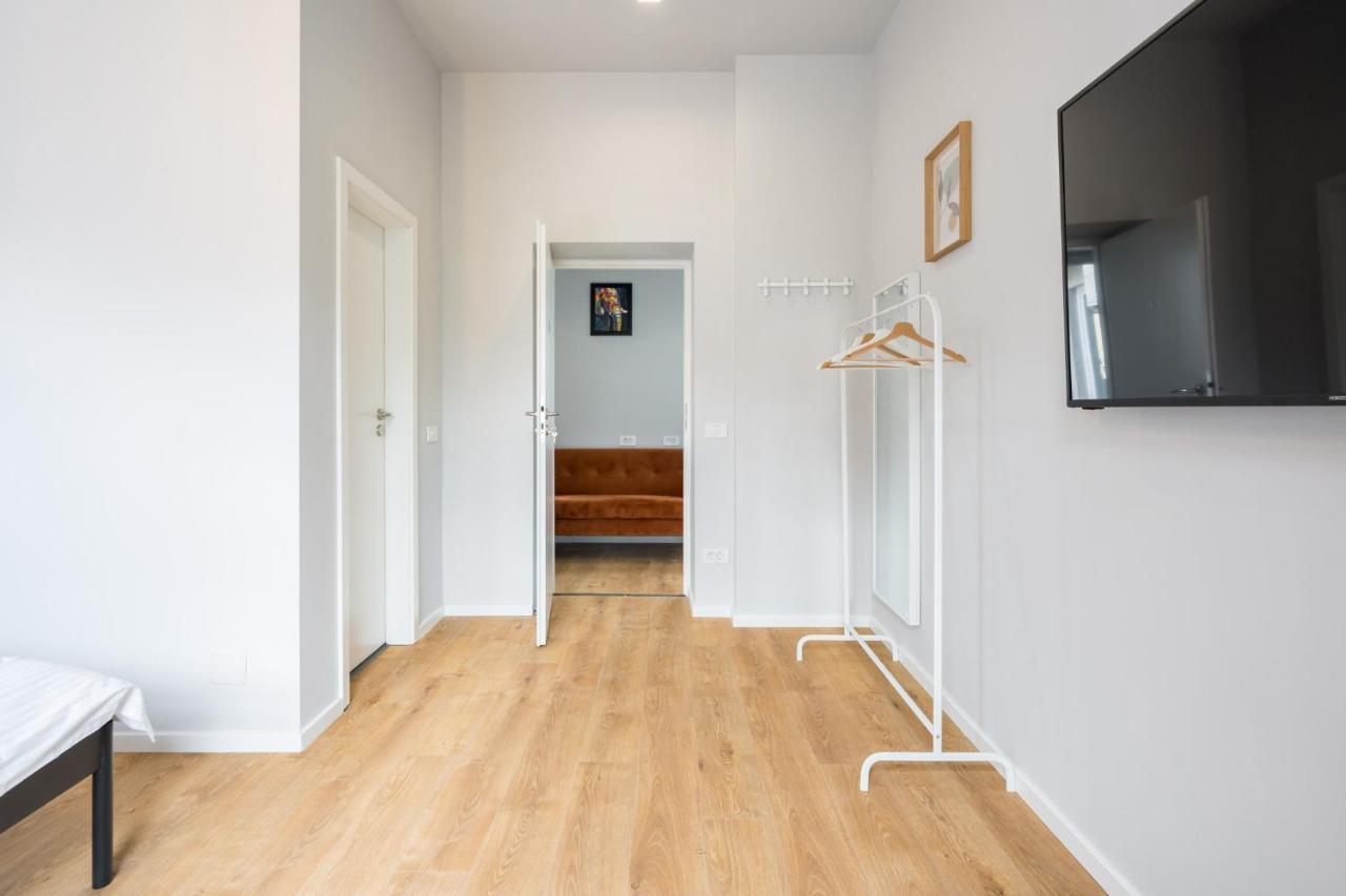 Cute Central Apartments In Villa Βουκουρέστι Εξωτερικό φωτογραφία
