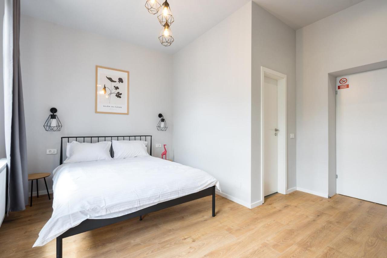 Cute Central Apartments In Villa Βουκουρέστι Εξωτερικό φωτογραφία